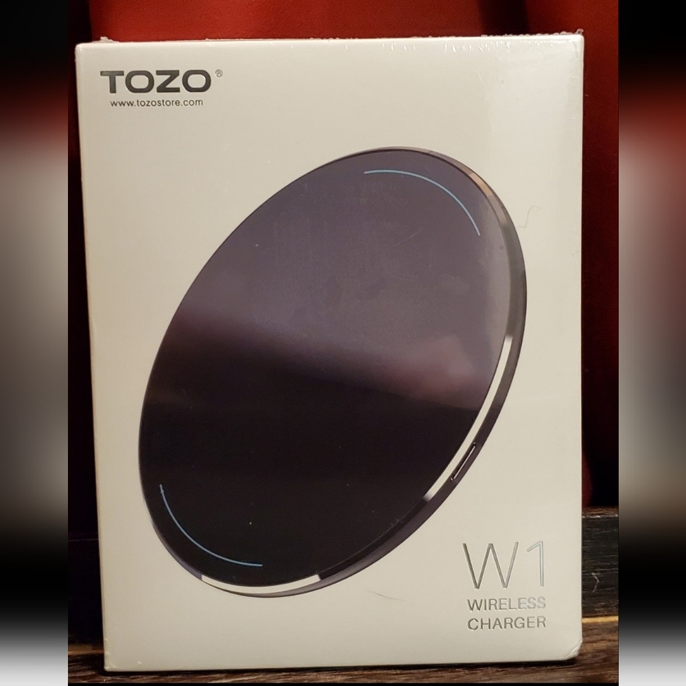 TOZO W1 Wireless Charger Aluminum Fast Charging Pad